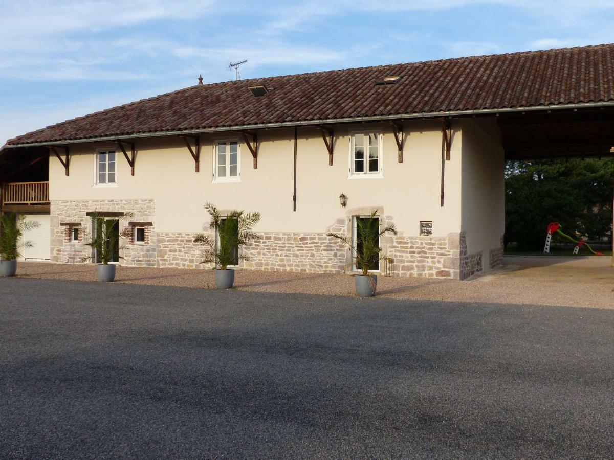 Gites Domaine De La Rochere Domsure Eksteriør billede